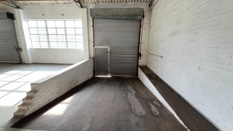 To Let commercial Property for Rent in Paarden Eiland Western Cape
